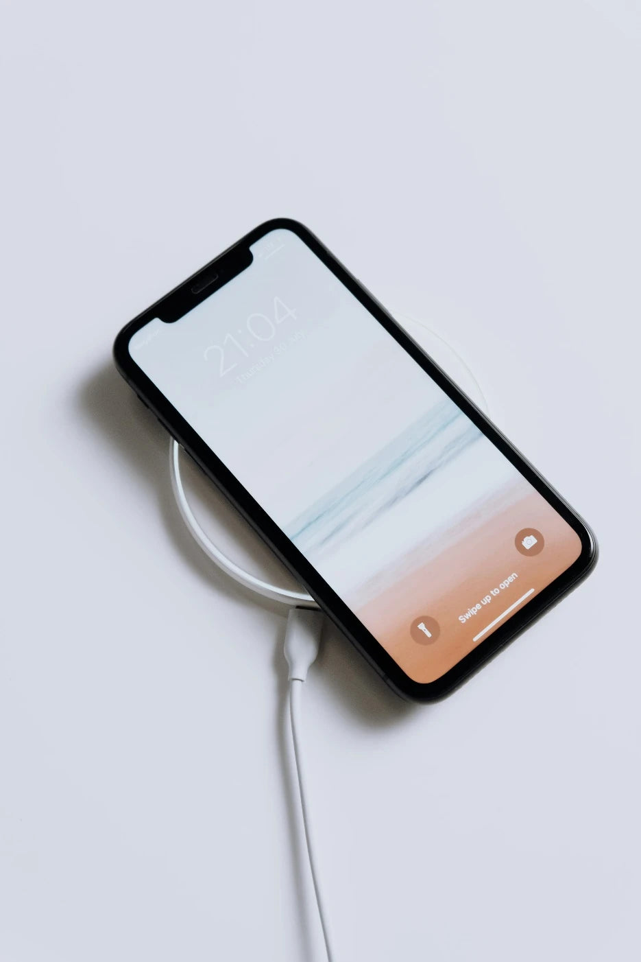 Blitzschneller Showdown: Qi2-Kabelloses Laden vs. Magsafe iPhone-Ladeg