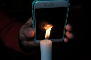 Why Your iPhone Gets Hot And Drains Battery? The Fix!